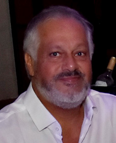 Jorge E. Cura